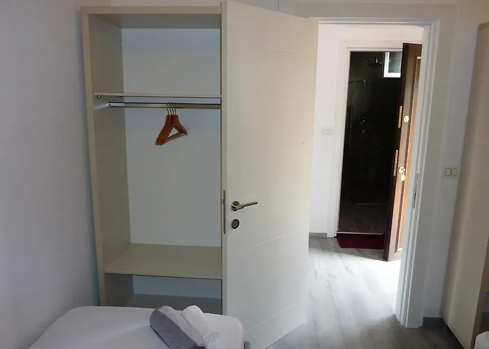 Aria Guest house Himare