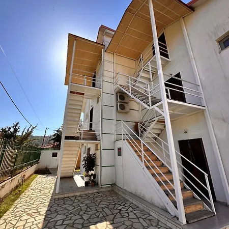 Aria 3*