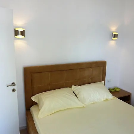 Aria 3*