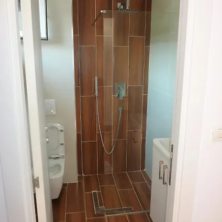 Guest house Aria Himare