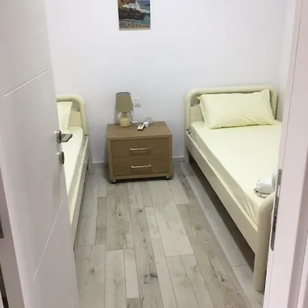 Aria Pensionat Himare