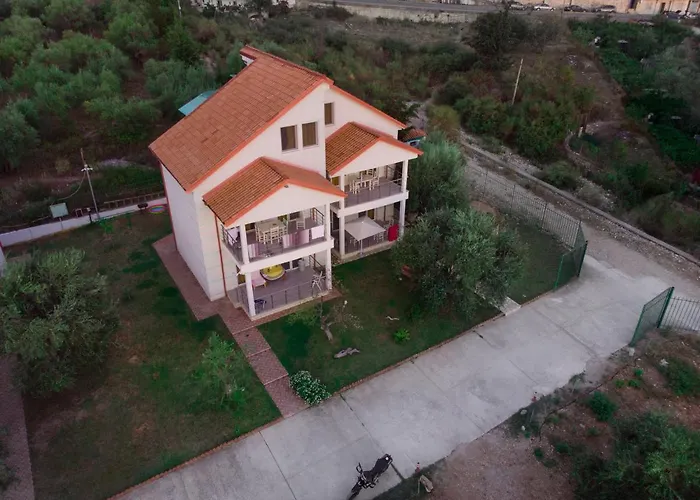 Casa de hóspedes Aria 3*